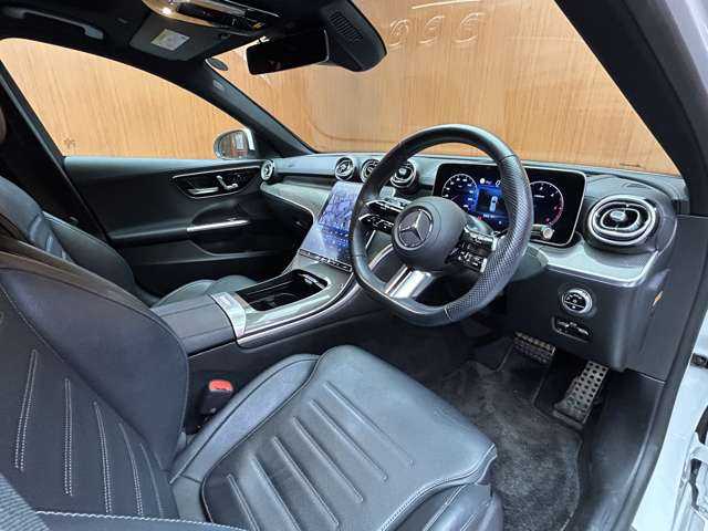 メルセデス・ベンツ Ｍ・ベンツ Ｃ２２０ｄ ステーションワゴン アバンギャルドAMGライン 千葉県 2022(令4)年 5.3万km 白 パノラマＳＲ　/レザーＥＸＣ　/ベーシックＰＫＧ　/純正ナビ　/３６０°カメラ　/ＡＣＣ　/ＨＵＤ　/シートヒーター　/パワーシート　/ＬＥＤヘッドライト　/ハイビームアシスト　/電動リアゲート　/ドラレコ　/ＥＴＣ