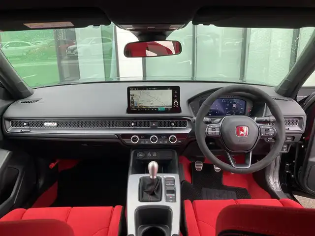 ホンダ シビック タイプR 香川県 2024(令6)年 0.2万km クリスタルブラックパール 登録時走行距離：1668km/タイプRシリアルナンバー24231/メーカー純正ナビ/　BT AppleCarPlay AndoridAuto HondaLogR/バックカメラ/ビルトインETC2.0/置くだけ充電/純正フルエアロ/純正19インチアルミホイール/衝突被害軽減装置/レーンキープアシスト/レーダークルーズコントロール/クリアランスソナー/ブラインドスポットモニター/プッシュスタート/スマートキー/スペアキー/新車時保証書/ワンオーナー