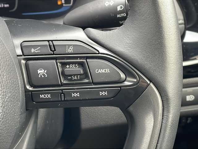 トヨタ アクア G 三重県 2021(令3)年 4.8万km プラチナホワイトパールマイカ 全方位カメラ　ＡＣ１００Ｖ　ＢＳＭ　衝突軽減ブレーキ　純正ディスプレイオーディオ　ＭＡＰ／ＢＴ／ＴＶ／カープレイ　保証書　取扱説明書　レーダークルーズコントロール　ＥＴＣ２．０　ＬＥＤヘッドライト