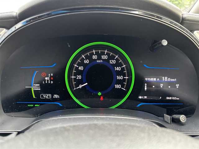 ホンダ シャトル ハイブリッド Z スタイルエディション 宮城県 2016(平28)年 6.9万km ホワイトオーキッドパール 登録時走行距離６８１０２ｋｍ/クルーズコントロール/バックカメラ/社外ナビ/・フルセグテレビ/・Bluetooth/・CD/DVD/・ＡＭ/FM/後席モニター/クリアランスソナー/横滑り防止機能/パドルシフト/ＥＣＯＮ/オートライト/ＥＴＣ/シートヒーター/プッシュスタート/スマートキー/LEDヘッドライト/ドアバイザー/フォグランプ/ウインカーミラー/電格ミラー
