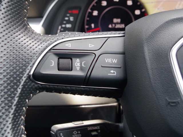 アウディ Ｑ７ 3．0TFSI クワトロ 埼玉県 2018(平30)年 6.5万km ディープブラックパールエフェクト ワンオーナー/パノラマルーフ /ブラックレザーシート /アダプティブクルーズコントロール /マトリクスLED /バーチャルコックピット /全周囲カメラ /CarPlay /MMIナビ シートHI /電動リアゲート /ETC /ドラレコ