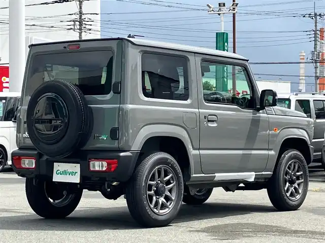 スズキ ジムニー XC 静岡県 2024(令6)年 0.2万km ミディアムグレー エンジンスタートボタン/パワーステアリング/パワーウィンドウ/アイドリングストップ/スマートキー/オートエアコン/クルーズコントロール/8インチナビ（CD/DVD/BT/フルセグ）/ドライブレコーダー全方位/純正フロアマット/純正アルミホイール/D席N席シートヒーター/背面タイヤ/ABS/横滑り防止装置/コーナーセンサー/センターデフロック/レーンキープアシスト/オートライト/オートマチックハイビーム/ダウンヒルアシストコントロール/LEDヘッドライト/W＋サイドエアバック/衝突軽減システム