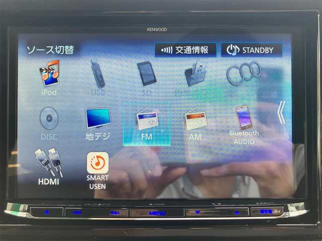 スズキ ジムニー XC 静岡県 2024(令6)年 0.2万km ミディアムグレー エンジンスタートボタン/パワーステアリング/パワーウィンドウ/アイドリングストップ/スマートキー/オートエアコン/クルーズコントロール/8インチナビ（CD/DVD/BT/フルセグ）/ドライブレコーダー全方位/純正フロアマット/純正アルミホイール/D席N席シートヒーター/背面タイヤ/ABS/横滑り防止装置/コーナーセンサー/センターデフロック/レーンキープアシスト/オートライト/オートマチックハイビーム/ダウンヒルアシストコントロール/LEDヘッドライト/W＋サイドエアバック/衝突軽減システム