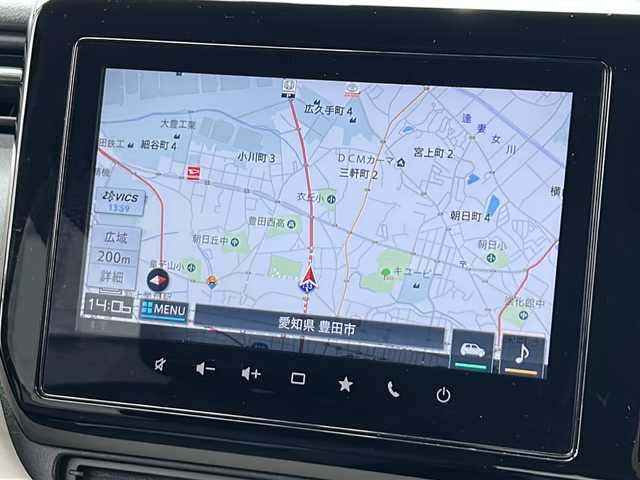 スズキ ソリオ HV MZ 愛知県 2022(令4)年 3.5万km ピュアホワイトP /禁煙車//ワンオーナー//純正ナビ・フルセグTV//全方位モニター//ETC//両側パワースライドドア//LEDオートライト//スズキセーフティサポート//前後ドライブレコーダー//アイドリングストップ//ステアスイッチ//前席シートヒーター//電動格納ミラーウインカー//デュアルカメラブレーキサポート//前後誤発進抑制制御//車線逸脱警報//ふらつき警報//先行車発進お知らせ//ハイビームアシスト//ACC//ドアバイザー//純正１５インチアルミ//純正フロアマット//新車保証書/取扱説明書//スペアキー