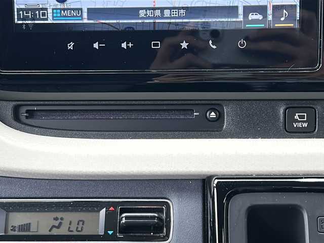 スズキ ソリオ HV MZ 愛知県 2022(令4)年 3.5万km ピュアホワイトP /禁煙車//ワンオーナー//純正ナビ・フルセグTV//全方位モニター//ETC//両側パワースライドドア//LEDオートライト//スズキセーフティサポート//前後ドライブレコーダー//アイドリングストップ//ステアスイッチ//前席シートヒーター//電動格納ミラーウインカー//デュアルカメラブレーキサポート//前後誤発進抑制制御//車線逸脱警報//ふらつき警報//先行車発進お知らせ//ハイビームアシスト//ACC//ドアバイザー//純正１５インチアルミ//純正フロアマット//新車保証書/取扱説明書//スペアキー