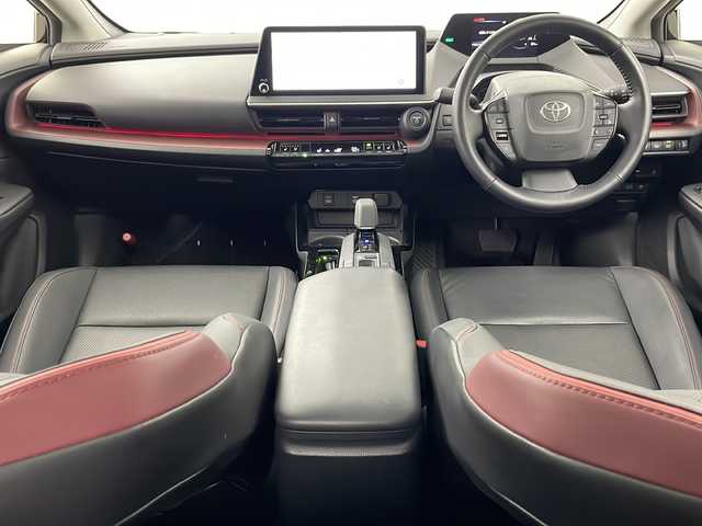 トヨタ プリウス Z 道央・札幌 2023(令5)年 2万km アティチュードブラックマイカ ・4WD/・純正ディスプレイオーディオ&TV&BT&Miracast　/・全方位カメラ/・サンルーフ/・パワーバックドア/・アダプティブクルーズコントロール　/・トヨタセーフティーセンス　/・デジタルインナーミラー /・運転席パワーシート/・前席ベンチレーション/・前席シートヒーター /・ステアリングヒーター/・ビルトインETC2.0/・置くだけ充電　　/・LEDヘッドライト/・オートライト/・オートハイビーム/・純正フォグ/・スマートキー