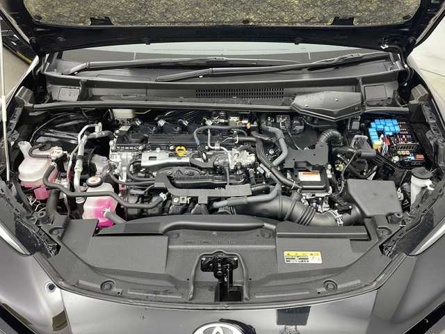 トヨタ プリウス Z 道央・札幌 2023(令5)年 2万km アティチュードブラックマイカ ・4WD/・純正ディスプレイオーディオ&TV&BT&Miracast　/・全方位カメラ/・サンルーフ/・パワーバックドア/・アダプティブクルーズコントロール　/・トヨタセーフティーセンス　/・デジタルインナーミラー /・運転席パワーシート/・前席ベンチレーション/・前席シートヒーター /・ステアリングヒーター/・ビルトインETC2.0/・置くだけ充電　　/・LEDヘッドライト/・オートライト/・オートハイビーム/・純正フォグ/・スマートキー