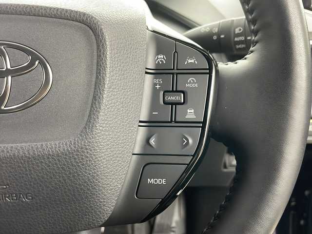 トヨタ プリウス Z 道央・札幌 2023(令5)年 2万km アティチュードブラックマイカ ・4WD/・純正ディスプレイオーディオ&TV&BT&Miracast　/・全方位カメラ/・サンルーフ/・パワーバックドア/・アダプティブクルーズコントロール　/・トヨタセーフティーセンス　/・デジタルインナーミラー /・運転席パワーシート/・前席ベンチレーション/・前席シートヒーター /・ステアリングヒーター/・ビルトインETC2.0/・置くだけ充電　　/・LEDヘッドライト/・オートライト/・オートハイビーム/・純正フォグ/・スマートキー