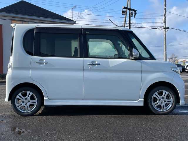 ダイハツ タント カスタム L 道央・札幌 2012(平24)年 7.8万km パールホワイトⅢ ４WD/ワンオーナー/純正SDナビ/AM/FM/BT/SD/CD/DVD/フルセグ/ETC/アイドリングストップ/片側スライドドア/スマートキー/キセノンヘッドライト/フォグランプ/電動格納ミラー/ウィンカーミラー/純正フロアマット/ドアバイザー/スペアキー/純正AW付夏タイヤ積込/155/65/R14/2016年/山4mm