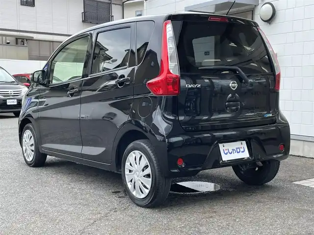 日産 デイズ X Vセレ +SeftyⅡ 滋賀県 2015(平27)年 7.8万km ブラック (株)IDOMが運営する【じしゃロン草津店】の自社ローン専用車両になりますこちらは現金またはオートローンご利用時の価格です。自社ローンご希望の方は別途その旨お申付け下さい