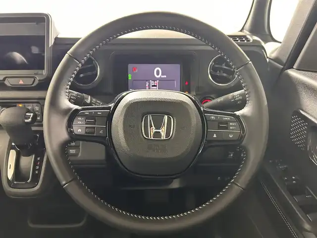 ホンダ Ｎ ＢＯＸ カスタム コーディネートスタイル 佐賀県 2025(令7)年 0.1万km プラチナホワイトパール ホンダセンシング/両側パワースライドドア/レーダークルーズコントロール/電子パーキングブレーキ/ブレーキホールド/ハーフレザーシート/シートバックテーブル/純正14インチアルミホイール/スマートキー/ウィンカーミラー