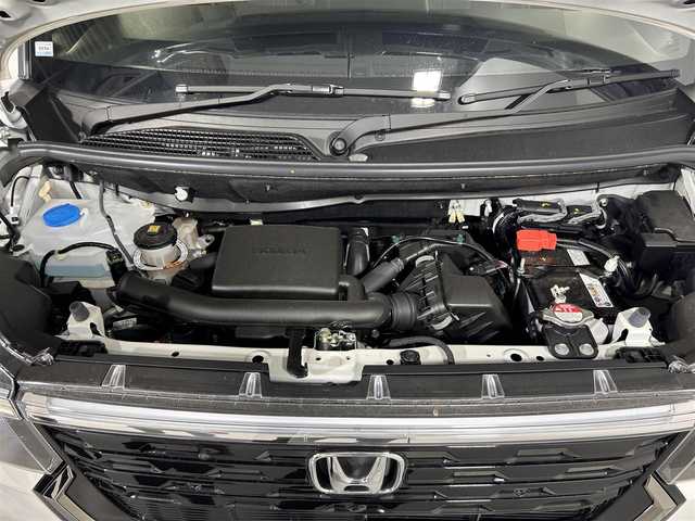 ホンダ Ｎ ＢＯＸ カスタム コーディネートスタイル 佐賀県 2025(令7)年 0.1万km プラチナホワイトパール ホンダセンシング/両側パワースライドドア/レーダークルーズコントロール/電子パーキングブレーキ/ブレーキホールド/ハーフレザーシート/シートバックテーブル/純正14インチアルミホイール/スマートキー/ウィンカーミラー