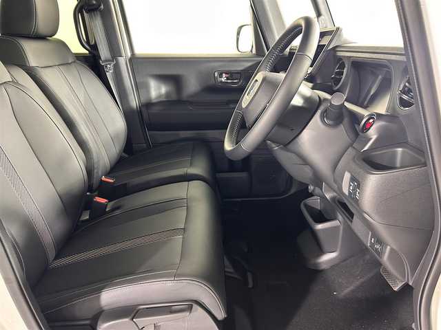 ホンダ Ｎ ＢＯＸ カスタム コーディネートスタイル 佐賀県 2025(令7)年 0.1万km プラチナホワイトパール ホンダセンシング/両側パワースライドドア/レーダークルーズコントロール/電子パーキングブレーキ/ブレーキホールド/ハーフレザーシート/シートバックテーブル/純正14インチアルミホイール/スマートキー/ウィンカーミラー