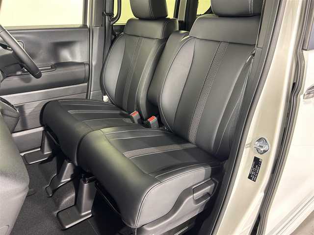 ホンダ Ｎ ＢＯＸ カスタム コーディネートスタイル 佐賀県 2025(令7)年 0.1万km プラチナホワイトパール ホンダセンシング/両側パワースライドドア/レーダークルーズコントロール/電子パーキングブレーキ/ブレーキホールド/ハーフレザーシート/シートバックテーブル/純正14インチアルミホイール/スマートキー/ウィンカーミラー