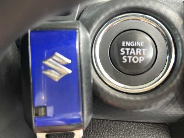 スズキ ハスラー Jスタイル 岐阜県 2022(令4)年 3.4万km ピュアホワイトパール/ガンメタリック2トーン 社外ナビ/ワンセグテレビ/AM/FM/Bluetooth/SMART USEN/ルーフレール/シートヒーター(D/N)/ドラレコ/アイドリングストップ/横滑り防止装置/クリアランスソナー/レーンキープアシスト/プリクラッシュセーフティー/プッシュスタート/スマートキー