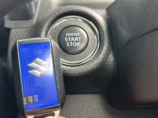 スズキ ハスラー Jスタイル 岐阜県 2022(令4)年 3.4万km ピュアホワイトパール/ガンメタリック2トーン 社外ナビ/ワンセグテレビ/AM/FM/Bluetooth/SMART USEN/ルーフレール/シートヒーター(D/N)/ドラレコ/アイドリングストップ/横滑り防止装置/クリアランスソナー/レーンキープアシスト/プリクラッシュセーフティー/プッシュスタート/スマートキー