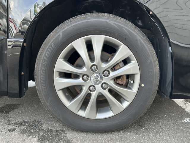 トヨタ ヴォクシー ZS 煌Ⅲ 秋田県 2013(平25)年 8.1万km ブラック ・４WD/・寒冷地仕様/・プッシュスタート/・両側パワースライドドア/・ETC/・HID/・三列シート/・スマートキー/・ドアバイザー/・AAC/・ハーフレザーシート/・前方ドライブレコーダー/・オートライト