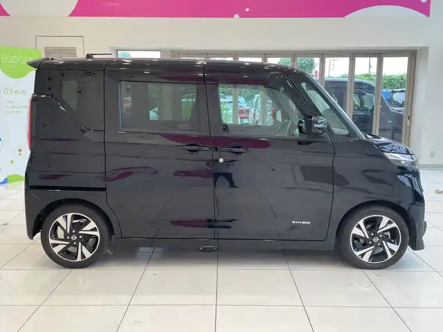 日産 ルークス ハイウェイスター Gターボ 埼玉県 2022(令4)年 2.9万km ブラック 純正9インチメモリナビ/　　BT/フルセグ/アラウンドビューモニター/左側パワースライドドア/LEDオートライト/純正15インチアルミホイール/ステアリングスイッチ/アイドリングストップ/純正ETC/禁煙車