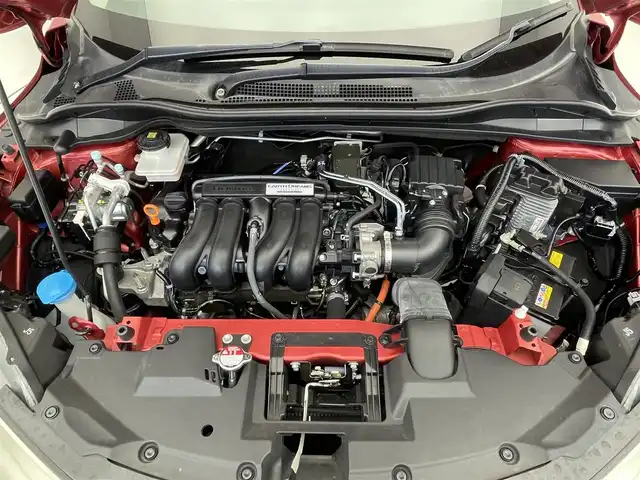 ホンダ ヴェゼル ハイブリッド Z ホンダセンシング 滋賀県 2020(令2)年 6.7万km プレミアムクリスタルレッドM 純正ナビ/バックカメラ/ETC/ハーフレザー/衝突被害軽減ブレーキ/レーダークルーズコントロール/レーンキープアシスト/オートライト/電動パーキング/オートホールド/純正アルミホイール