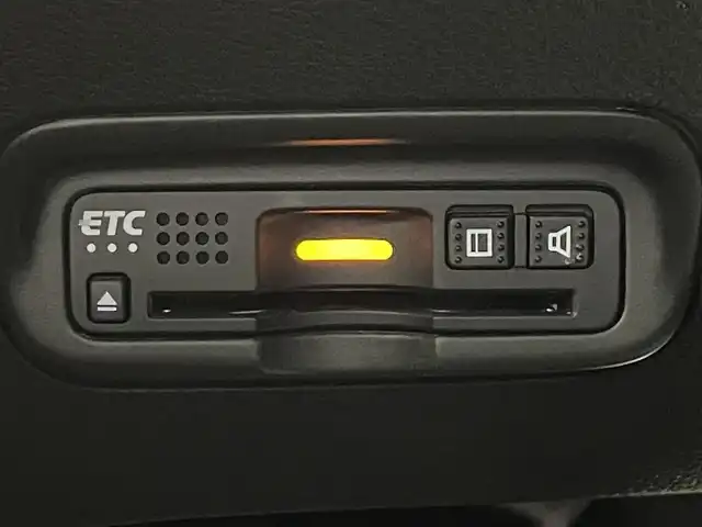 ホンダ ヴェゼル ハイブリッド Z ホンダセンシング 滋賀県 2020(令2)年 6.7万km プレミアムクリスタルレッドM 純正ナビ/バックカメラ/ETC/ハーフレザー/衝突被害軽減ブレーキ/レーダークルーズコントロール/レーンキープアシスト/オートライト/電動パーキング/オートホールド/純正アルミホイール