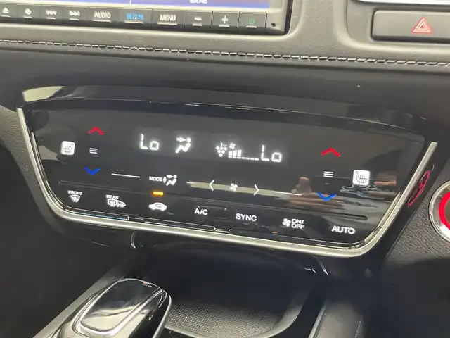 ホンダ ヴェゼル ハイブリッド Z ホンダセンシング 滋賀県 2020(令2)年 6.7万km プレミアムクリスタルレッドM 純正ナビ/バックカメラ/ETC/ハーフレザー/衝突被害軽減ブレーキ/レーダークルーズコントロール/レーンキープアシスト/オートライト/電動パーキング/オートホールド/純正アルミホイール