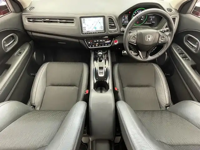 ホンダ ヴェゼル ハイブリッド Z ホンダセンシング 滋賀県 2020(令2)年 6.7万km プレミアムクリスタルレッドM 純正ナビ/バックカメラ/ETC/ハーフレザー/衝突被害軽減ブレーキ/レーダークルーズコントロール/レーンキープアシスト/オートライト/電動パーキング/オートホールド/純正アルミホイール