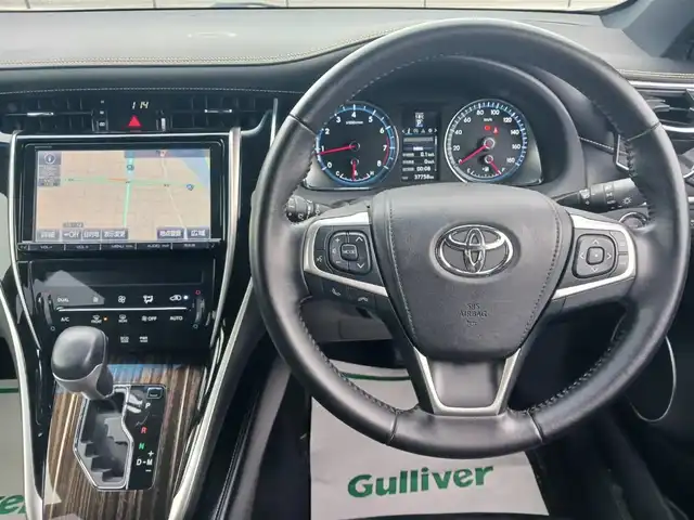 トヨタ ハリアー エレガンス 富山県 2014(平26)年 3.8万km ホワイトパールクリスタルシャイン 純正9型ナビ/フルセグTV/バックモニター/ドライブレコーダー/横滑り防止装置/LEDヘッドランプ/オートライト/革巻きステアリング/ステアリングスイッチ/ハーフレザーシート/運転席パワーシート/純正17インチアルミホイール/スマートキー/プッシュエンジンスタート/禁煙車