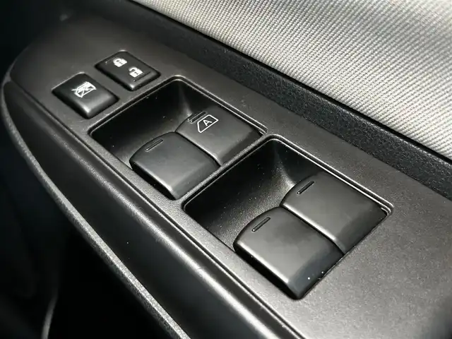 日産 ノート e－パワー X 福島県 2016(平28)年 3.6万km ブリリアントシルバー 純正ナビゲーション/型番：MM316D-W/【CD/SD/BT/TV】/アラウンドビューモニター/ETC/ドライブレコーダー/衝突被害軽減ブレーキ/レーンキープアシスト/アイドリングストップ/LEDオートライト/純正フロアマット/純正ドアバイザー