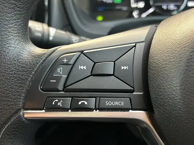 日産 ノート e－パワー X 福島県 2016(平28)年 3.6万km ブリリアントシルバー 純正ナビゲーション/型番：MM316D-W/【CD/SD/BT/TV】/アラウンドビューモニター/ETC/ドライブレコーダー/衝突被害軽減ブレーキ/レーンキープアシスト/アイドリングストップ/LEDオートライト/純正フロアマット/純正ドアバイザー