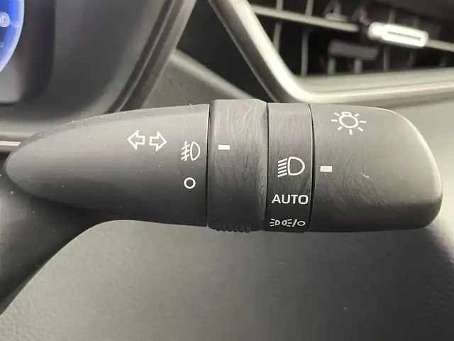 トヨタ カローラツーリング ハイブリッド ダブルバイビー 富山県 2023(令5)年 2.2万km プラチナホワイトパールマイカ 純正10.5インチディスプレイオーディオ/ナビ機能あり/フルセグTV/Bluetooth/バックカメラ/ETC2.0/社外AW付冬タイヤセット車載/トヨタセーフティセンス/BSM/前後コーナーセンサー/LEDオートライト/オートハイビーム/モデリスタフルエアロ/ハーフレザーシート/ワンオーナー/スマートキー/スペアキー