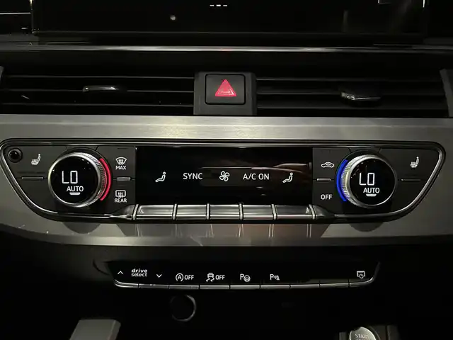 アウディ Ａ５ 40TDIクワトロ Sライン 石川県 2021(令3)年 4.1万km 白 4WD/純正ナビ/　Bluetooth・AppleCarPlay・AndroidAuto/ETC2.0/全方位カメラ/前後ドライブレコーダー/アダプティブクルーズコントロール/ブラインドスポットモニター/バーチャルコックピット/シートヒーター（D+N席）/パワーシート（D+N席）/シートメモリー/パワーバックドア/アンビエントライト/アンチロック・ブレーキ・システム/衝突被害軽減システム/横滑り防止装置/前後コーナーセンサー/レーンキープアシスト/盗難防止装置/パーキングアシスト/純正アルミホイール/スマートキー
