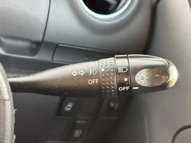 ダイハツ タント Gスペシャル 滋賀県 2013(平25)年 10.5万km ブラックマイカメタリック 社外SDナビ/(地デジTV CD)/オートエアコン/スマートキー/片側パワースライドドア/アイドリングストップ/電動格納ミラー/ウインカーミラー/ドアバイザー/純正フロアマット