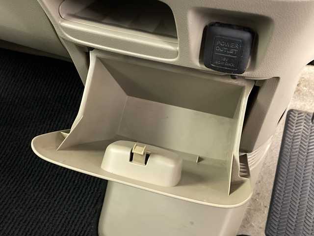 ホンダ Ｎ ＢＯＸ G Lパッケージ 愛知県 2012(平24)年 3.9万km クリスタルブラックパール 純正ナビ/・ワンセグテレビ/・CD/DVD/バックカメラ/片側パワースライドドア/スマートキー/エンジンプッシュスタートボタン/W/サイドエアバッグ/チップアップシート/電動格納ミラー