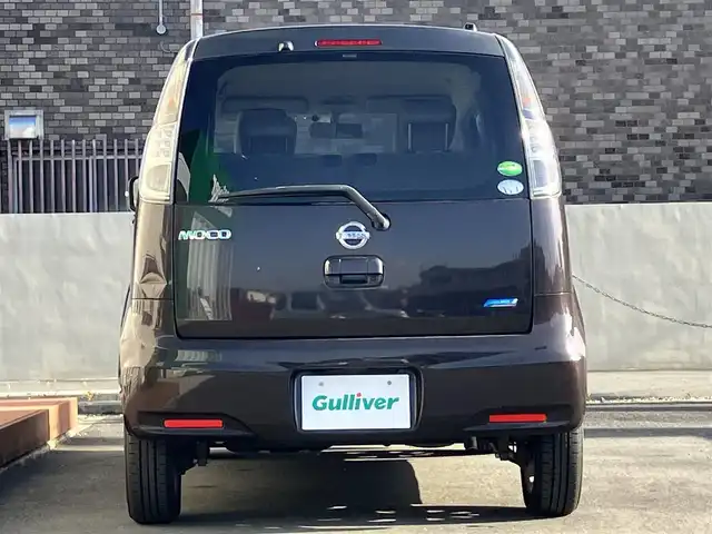 日産 モコ ドルチェX 静岡県 2015(平27)年 4.9万km アーバンブラウン エンジンスタートボタン/パワーウィンドウ/パワーステアリング/取扱説明書/アイドリングストップ/スマートキー/オートエアコン/ETC/純正ナビ/純正フロアマット/純正アルミホイール/合皮シート/ABS/盗難防止装置/オートライト/キセノン/Wエアバッグ/ナビ不良/前ナンバープレート台座ワレ