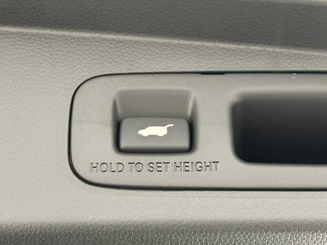 ホンダ ステップワゴン スパーダ eHEV 兵庫県 2025(令7)年 0.1千km クリスタルブラックパール 登録済未使用車/純正ナビ(CD/DVD/フルセグTV/Bluetooth）/バックカメラ/両側パワースライドドア/レーダークルーズコントロール/ハーフレザーシート/前後コーナーセンサー/電動リアゲート/衝突軽減システム/BSM/純正アルミホイール/LEDヘッドライト/オートライト/オートハイビーム