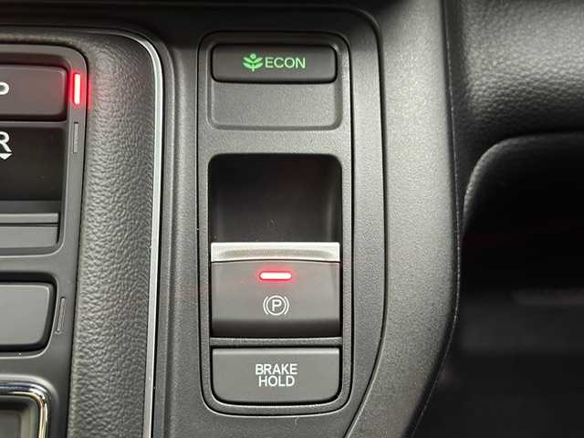 ホンダ ステップワゴン スパーダ eHEV 兵庫県 2025(令7)年 0.1千km クリスタルブラックパール 登録済未使用車/純正ナビ(CD/DVD/フルセグTV/Bluetooth）/バックカメラ/両側パワースライドドア/レーダークルーズコントロール/ハーフレザーシート/前後コーナーセンサー/電動リアゲート/衝突軽減システム/BSM/純正アルミホイール/LEDヘッドライト/オートライト/オートハイビーム