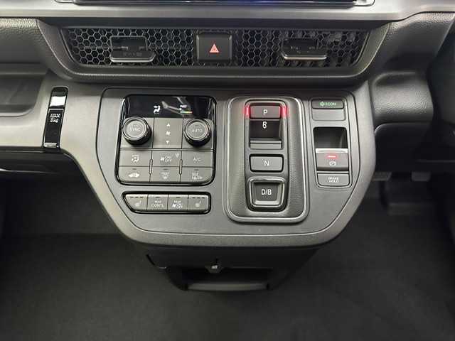 ホンダ ステップワゴン スパーダ eHEV 兵庫県 2025(令7)年 0.1千km クリスタルブラックパール 登録済未使用車/純正ナビ(CD/DVD/フルセグTV/Bluetooth）/バックカメラ/両側パワースライドドア/レーダークルーズコントロール/ハーフレザーシート/前後コーナーセンサー/電動リアゲート/衝突軽減システム/BSM/純正アルミホイール/LEDヘッドライト/オートライト/オートハイビーム