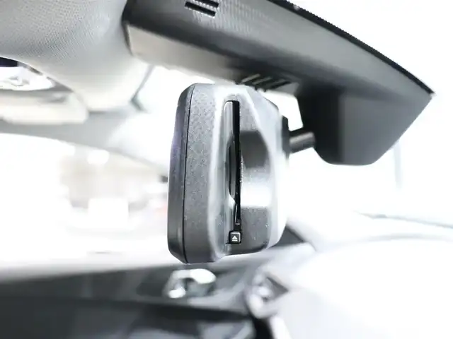 ＢＭＷ １１８ｄ プレイ エディションジョイ+ 静岡県 2020(令2)年 1.2万km 紺 ワンオーナー/ナビゲーションパッケージ/Apple Carplay/衝突軽減ブレーキ/BSM/LKA/バックカメラ/前後ドラレコ/ワイヤレス充電/アンビエントライト/ETC/スペアキー