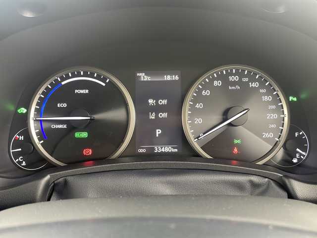 レクサス ＮＸ 300h Iパッケージ 愛知県 2018(平30)年 3.4万km ソニックチタニウム 純正ナビ　/（フルセグTV/ＣＤ/ＤＶＤ/Ｂｌｕｅｔｏｏｔｈ)/ドライブレコーダー　/ＥＴＣ　/衝突軽減ブレーキ　/クルーズコントロール　/レーンキープアシスト　/ＢＳＭ　/三眼ＬＥＤヘッドライト　/ステアリングヒーター/ドライブレコーダー/純正アルミホイール/純正フロアマット/バックカメラ/アイドリングストップ