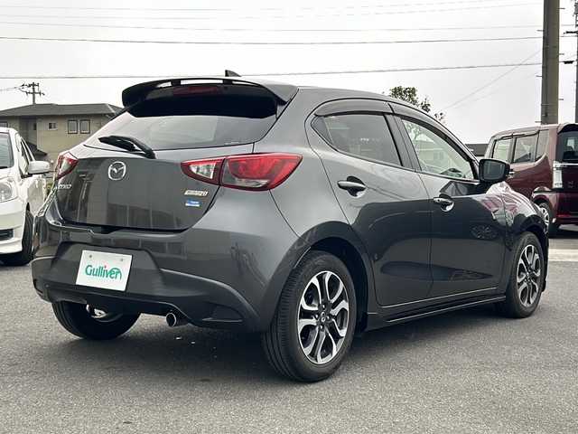 マツダ デミオ XD ツーリング 福岡県 2017(平29)年 6.3万km マシーングレープレミアムM 純正ナビ/（Bluetooth/フルセグTV/CD/DVD/AM/FM）/ターボ/クルーズコントロール/シートヒーター/i-stop/オートライト/LEDヘッドライト/HUD/純正アルミホイール/純正フロアマット/ETC/スペアキー