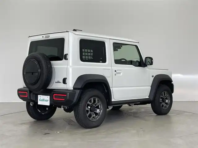 スズキ ジムニー シエラ JC 埼玉県 2022(令4)年 2万km ピュアホワイトP 4WD 純正８インチナビ　バックカメラ　スズキセーフティサポート　ＥＴＣ　ＬＥＤヘッドライト　衝突被害軽減装置　クルーズコントロール　シートヒーター　プッシュスタート　スマートキー　地デジフルセグ