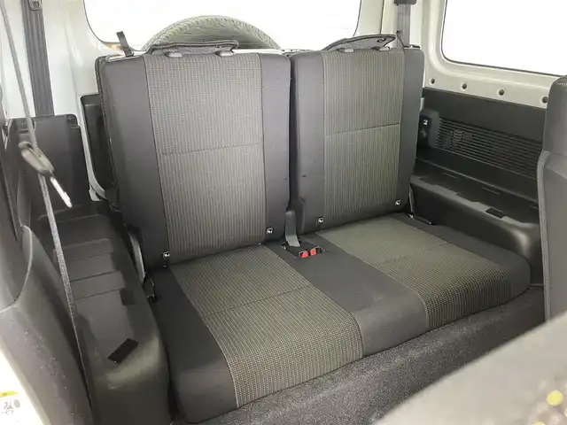 スズキ ジムニー シエラ JC 埼玉県 2022(令4)年 2万km ピュアホワイトP 4WD 純正８インチナビ　バックカメラ　スズキセーフティサポート　ＥＴＣ　ＬＥＤヘッドライト　衝突被害軽減装置　クルーズコントロール　シートヒーター　プッシュスタート　スマートキー　地デジフルセグ
