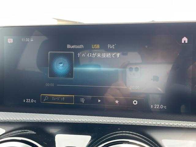 メルセデス・ベンツ Ａ２００ｄ セダン AMGライン 埼玉県 2020(令2)年 5.4万km デニムブルー 黒ハーフレザーシート/純正HDDナビ/(Bluetooth/USB/フルセグ)/全周囲カメラ/ＨＵＤ/ＢＳＭ/ＡＣＣ/シートヒーター/パワーシート/純正18インチアルミホイール/ＬＥＤヘッドライト/ETC