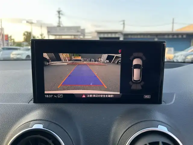 アウディ Ｑ２ 30TFSI 滋賀県 2020(令2)年 3.4万km 白 ・前後ドライブレコーダー/・パワーバックドア/・ACC/・LKA/・オートハイビーム/・シートヒーター
