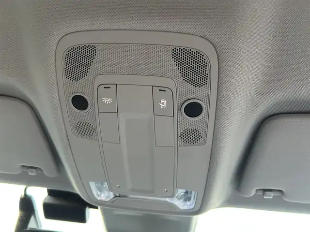 アウディ Ｑ２ 30TFSI 滋賀県 2020(令2)年 3.4万km 白 ・前後ドライブレコーダー/・パワーバックドア/・ACC/・LKA/・オートハイビーム/・シートヒーター