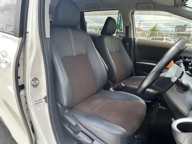トヨタ シエンタ G クエロ 福岡県 2020(令2)年 4.5万km ホワイトパールクリスタルシャイン 純正7型SDナビ（フルセグTV/CD/DVD/BT）全方位モニター後席モニタートヨタセーフティセンスコーナーセンサー両側パワスラ前後ドラレコETC（2.0）USBポート純正LEDヘッドライトスマートキープッシュスタート
