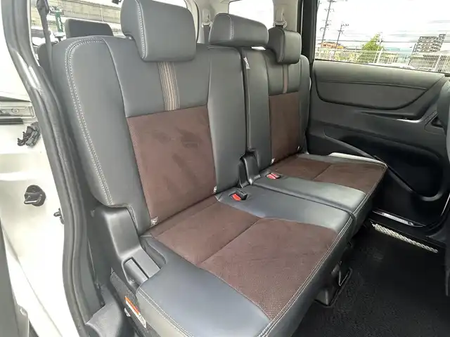 トヨタ シエンタ G クエロ 福岡県 2020(令2)年 4.5万km ホワイトパールクリスタルシャイン 純正7型SDナビ（フルセグTV/CD/DVD/BT）全方位モニター後席モニタートヨタセーフティセンスコーナーセンサー両側パワスラ前後ドラレコETC（2.0）USBポート純正LEDヘッドライトスマートキープッシュスタート