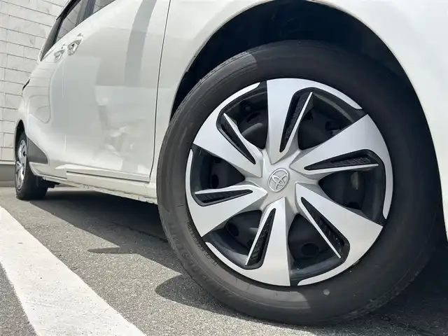 トヨタ シエンタ G クエロ 福岡県 2020(令2)年 4.5万km ホワイトパールクリスタルシャイン 純正7型SDナビ（フルセグTV/CD/DVD/BT）全方位モニター後席モニタートヨタセーフティセンスコーナーセンサー両側パワスラ前後ドラレコETC（2.0）USBポート純正LEDヘッドライトスマートキープッシュスタート