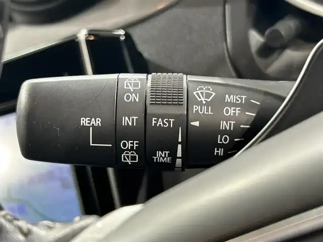 スズキ スイフト HYBRID RS 愛知県 2020(令2)年 4.5万km バーニングレッドPM 純正８インチナビ/全方位モニター　/衝突軽減ブレーキ/レーダークルーズコントロール/車線逸脱警報/運転席シートヒーター/ドライブレコーダー/ビルトインＥＴＣ/パドルシフト/アクセサリーソケット/USB入力端子/リアフォグ/ISOFIX/純正フロアマット/純正16インチアルミホイール