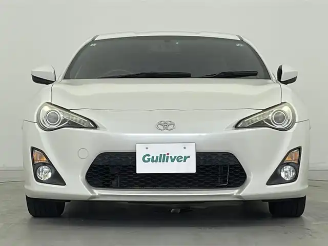 トヨタ ８６ GT リミテッド 群馬県 2012(平24)年 5.8万km サテンホワイトパール 社外ナビ（AVIC-ZH99）/　フルセグTV/Bluetooth/MSV/FM/AM/ETC/シートヒーター /プッシュスタート/パドルシフト/フォグランプ/HIDヘッドライト/オートライト /防眩ルームミラー/純正17インチアルミホイール